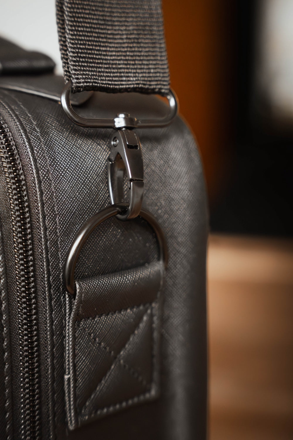 Lux Edition-All Black LED Makeup Case